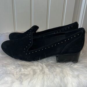ANNE Klein Jacinda Black Suede chunky block heel loafer Gold Studded size 9.5